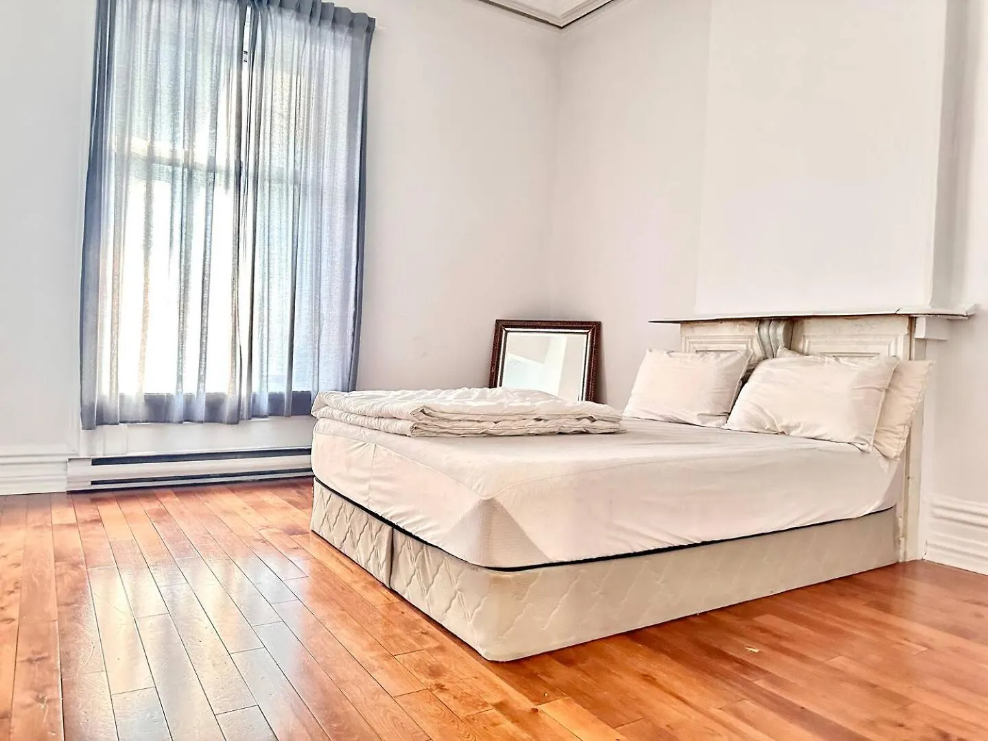 3 Bd A Saint Denis Apartment Montreal
